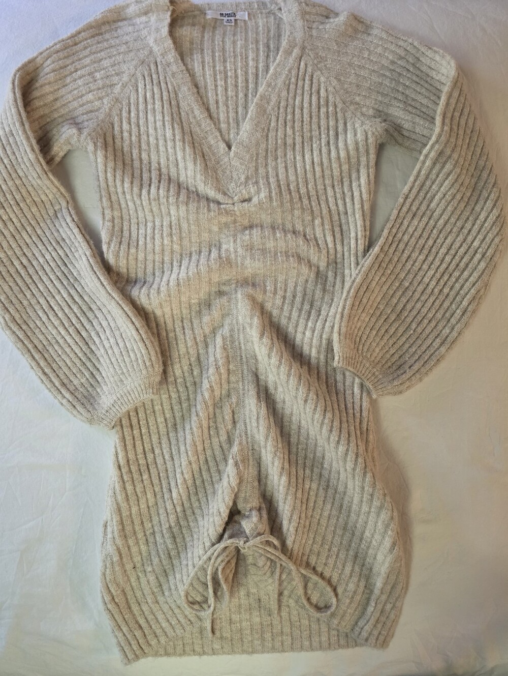 BB Dakota Steve Madden Oatmeal Beige Ribbed Knit Ruched V-Neck Sweater Dress XS